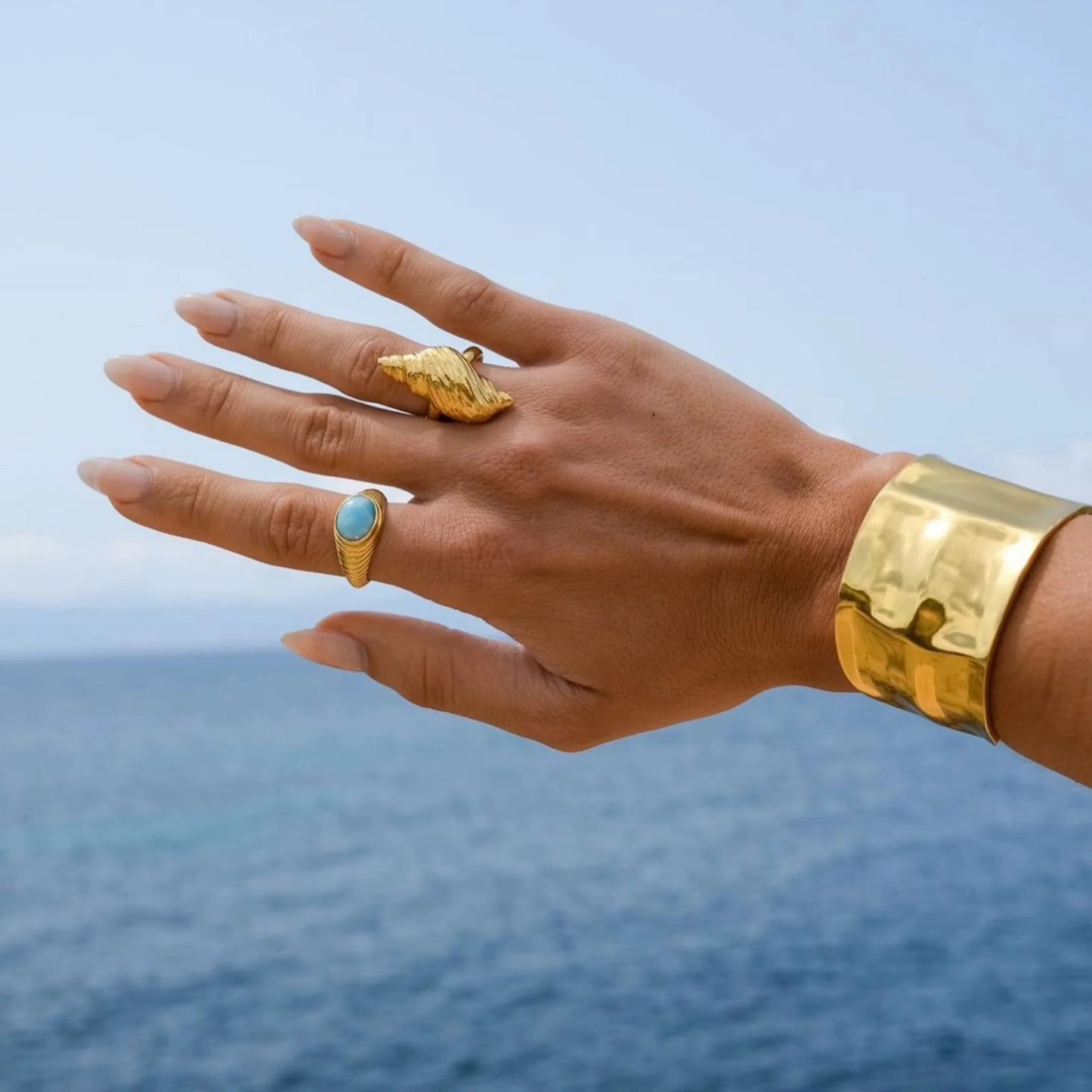 Alina Bracelet - Gold