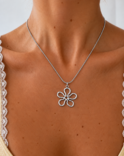 Avela Bloem Ketting – Zilver