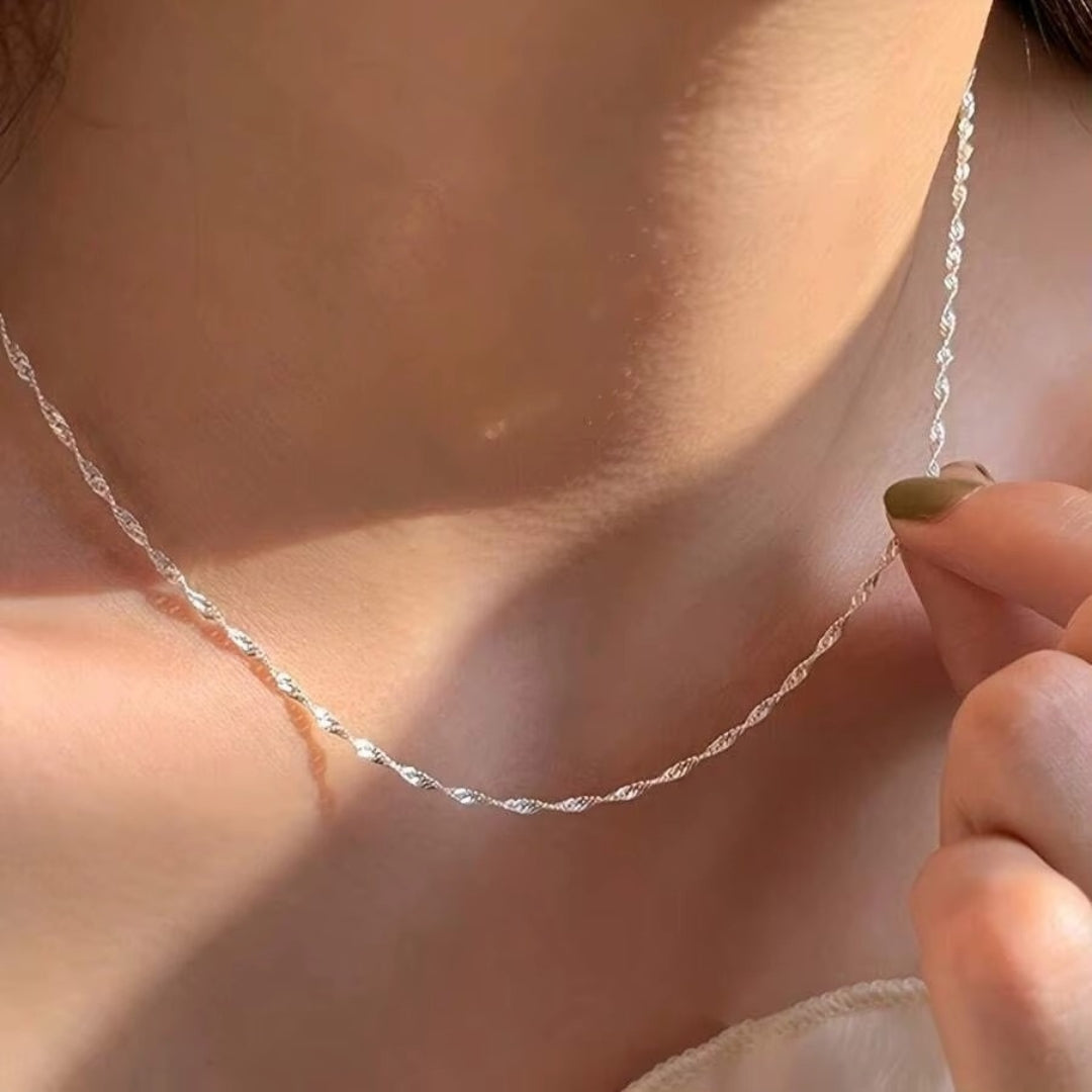 Felina Necklace - Silver